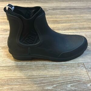 Ugg Rain Boot